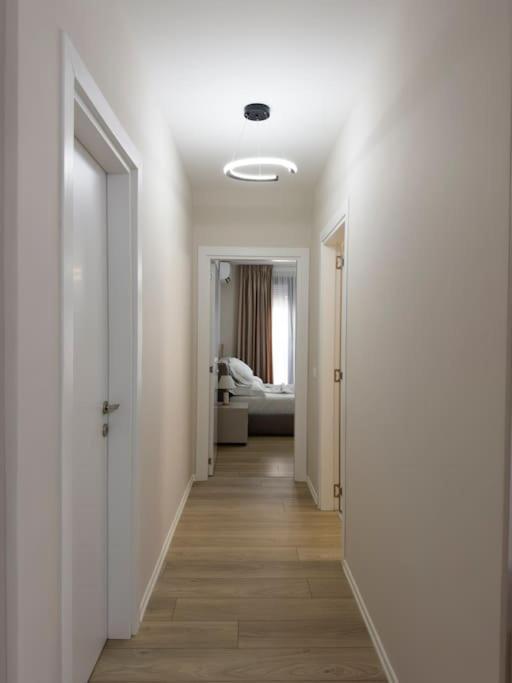 Welcome At Ds' Apartments! Appartement Tirana