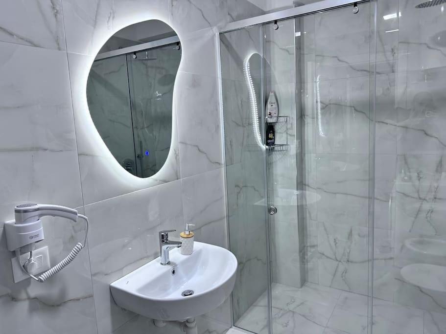 Welcome At Ds' Apartments! Appartement *